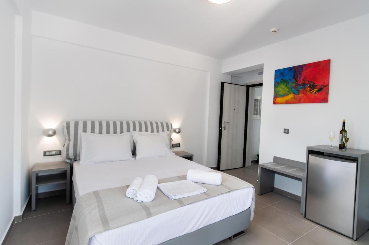 Aurelia Apartment Nikiana Exterior photo
