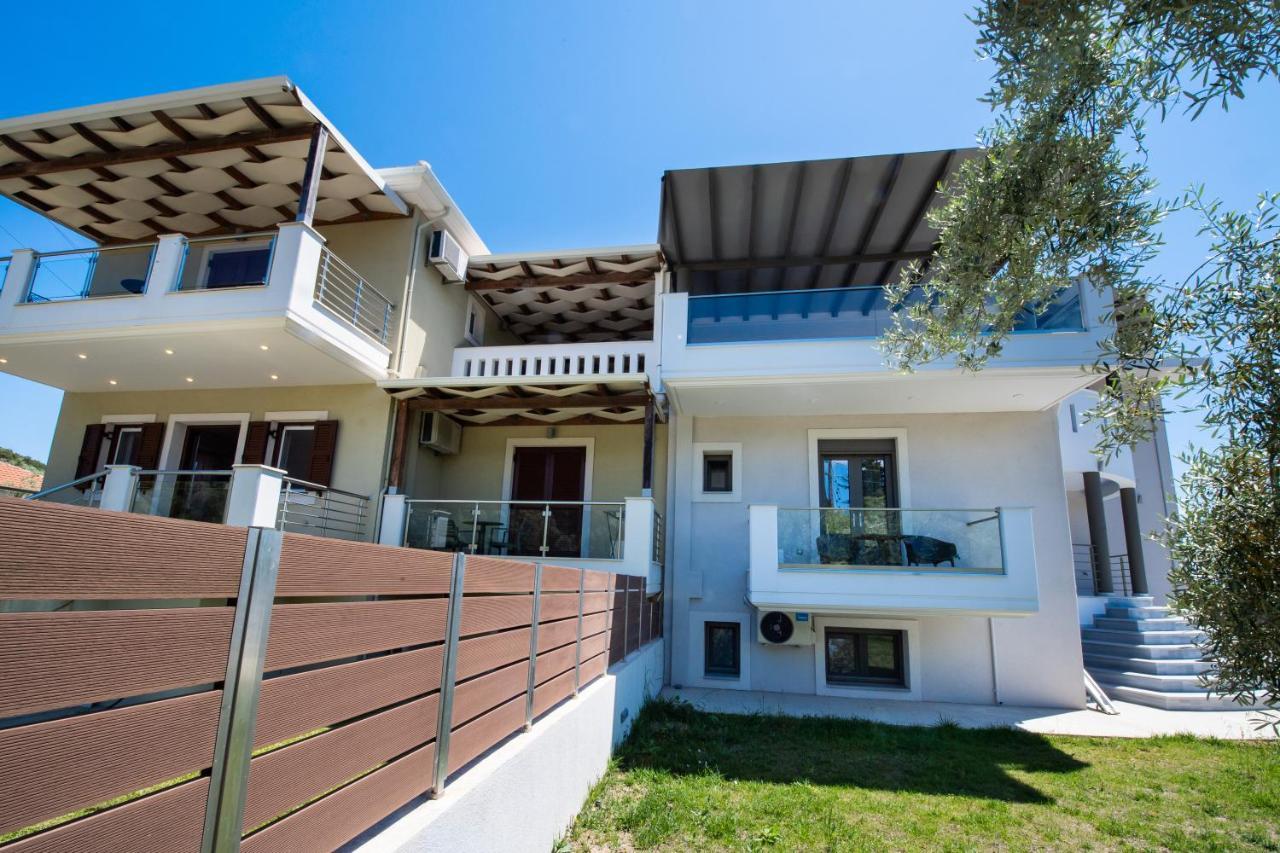Aurelia Apartment Nikiana Exterior photo