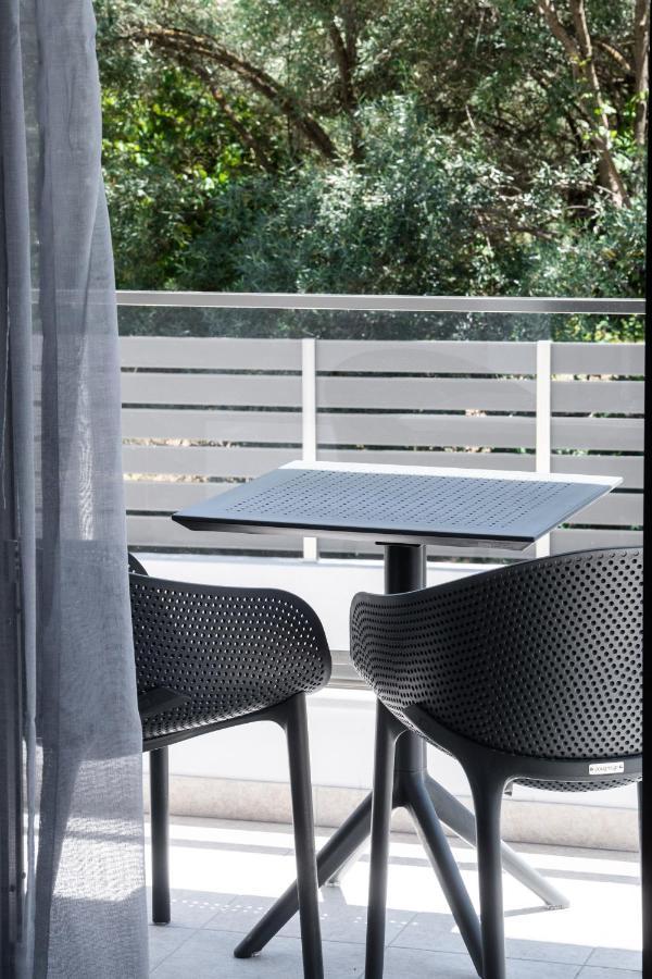 Aurelia Apartment Nikiana Exterior photo